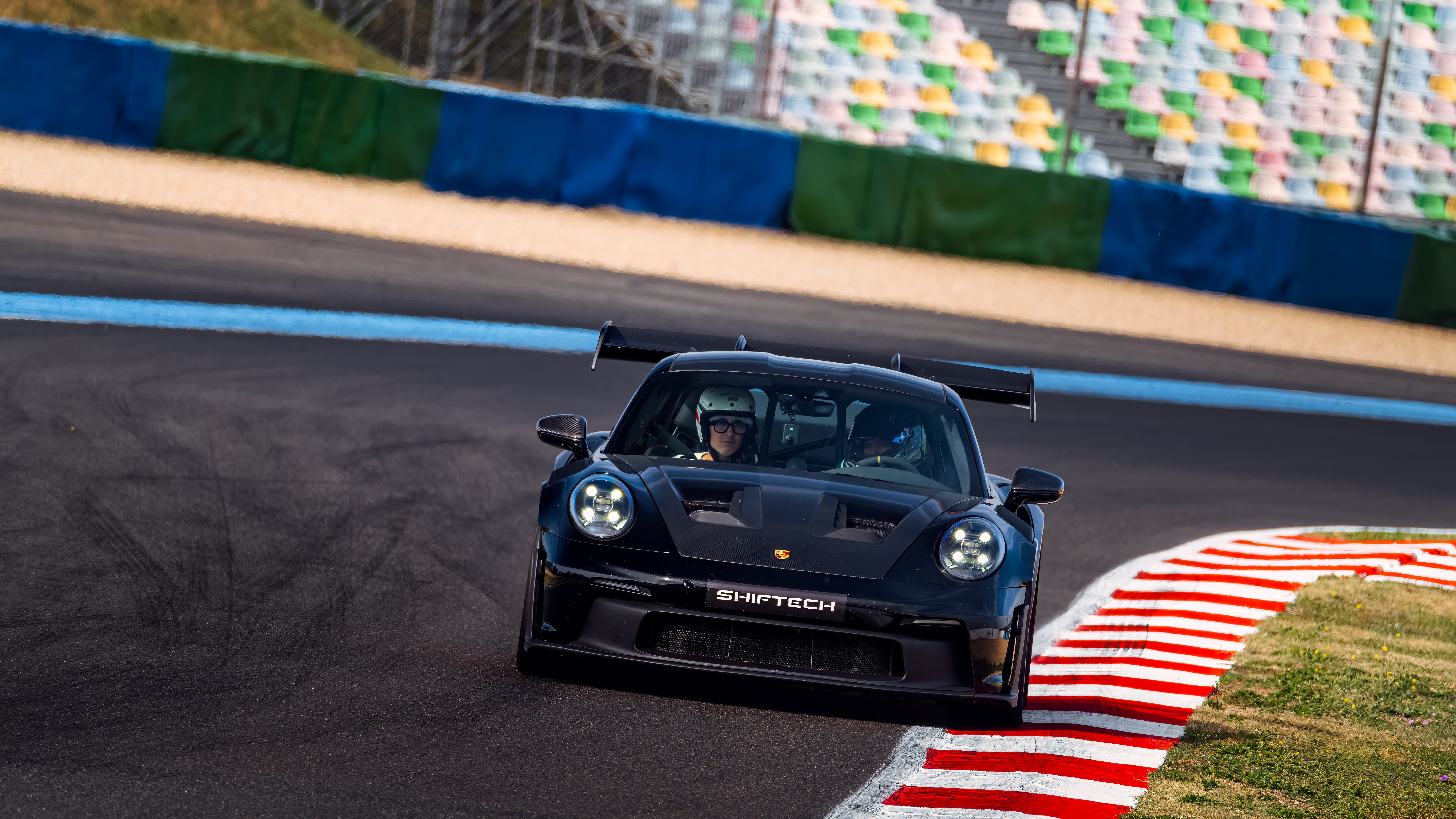 Supertrack Magny-Cours